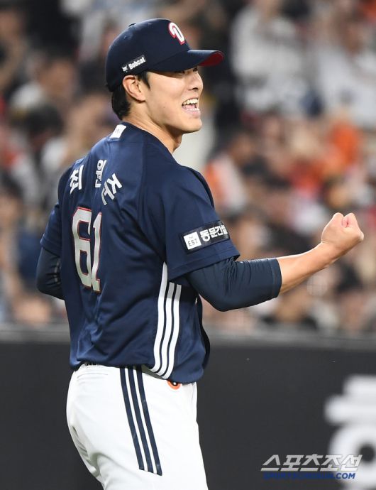 13일 대전 한화생명볼파크에서 열린 두산-한화전. 6회말 실점 위기를 넘긴 최원준이 환호하고 있다. 대전=정재근 기자 cjg@sportschosun.com/2025..5.13/