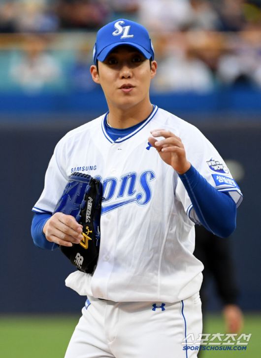 24일 대구 라이온즈파크에서 열린 삼성 라이온즈와 KIA 타이거즈의 경기. 삼성 원태인이 숨을 고르고 있다. 대구=박재만 기자 pjm@sportschosun.com/2025.04.24/