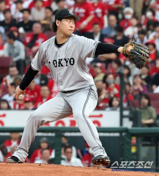 야마사키는 개막 5경기 연속 무실점을 기록한 뒤 2경기 연속 4실점했다. 사진캡처=요미우리 자이언츠 SNS