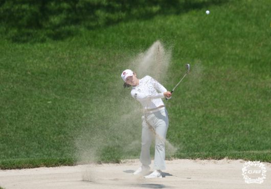 황유민 제17회두산매치플레이 결승 3,4위전 2번홀 페어웨이 벙커샷