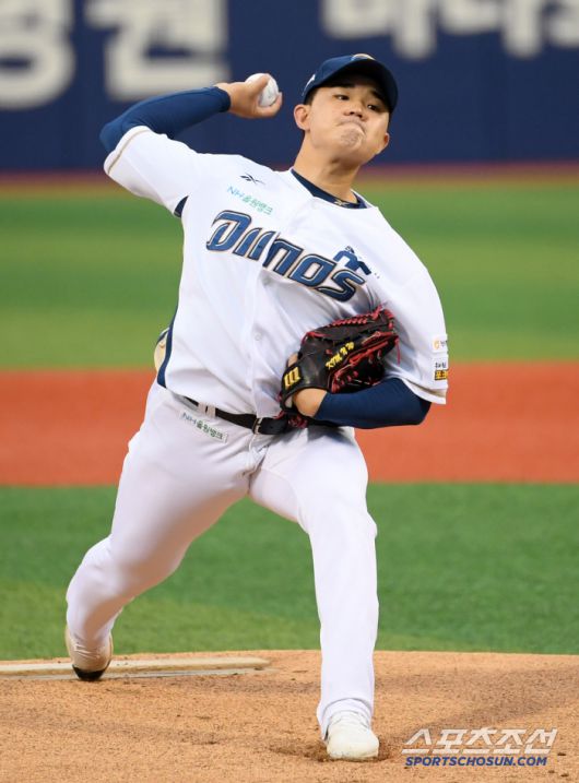 22일 울산 문수야구장에서 열린 NC 다이노스와 한화 이글스의 경기. NC 김녹원이 역투하고 있다. 울산=박재만 기자 pjm@sportschosun.com/2025.05.22/