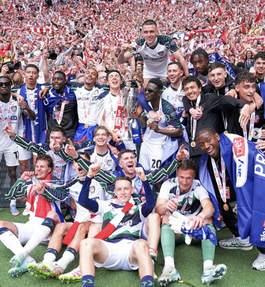 출처=EFL SNS 캡쳐