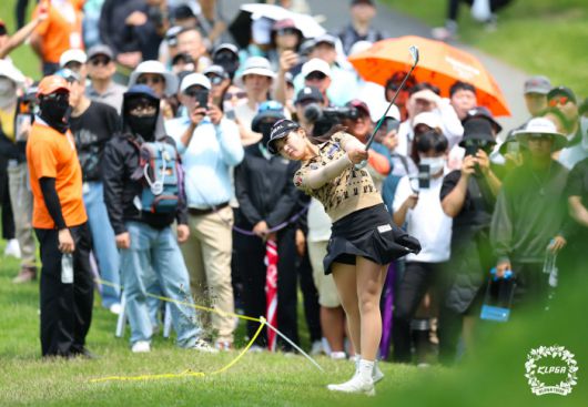 박현경 제13회 E1채리티오픈 FR 4번홀 트러블샷