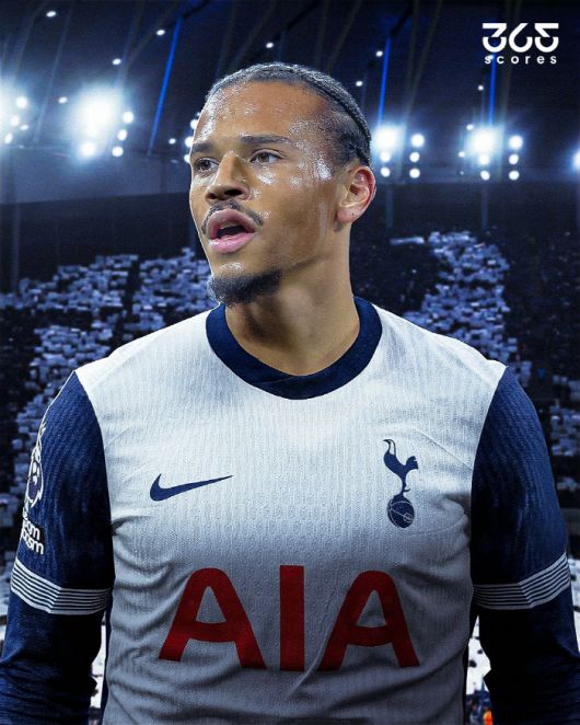 [스포츠조선 강우진 기자]바이에른 뮌헨의 윙어 르로이 사네가 토트넘으로 이적할 수도 있다는 소식이다.  영국 미러는 28일(한국시각) '토트넘은 이번 여름 이적시장에서 챔피언스리그 진출을 활용해 아스널의 주요 타깃 선수 영입에서 라이벌을 앞지를 수 있는 기회를 노리고 있다'라고 보도했다. 사진=SNS