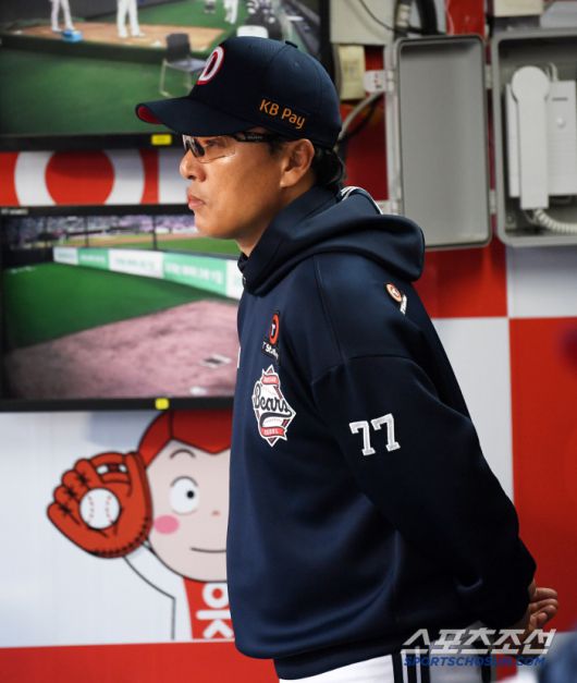 29일 수원KT위즈파크에서 열린 KBO리그 KT 위즈와 두산 베어스의 경기. 두산 이승엽 감독이 생각에 잠겨 있다. 수원=박재만 기자 pjm@sportschosun.com/2025.05.29/