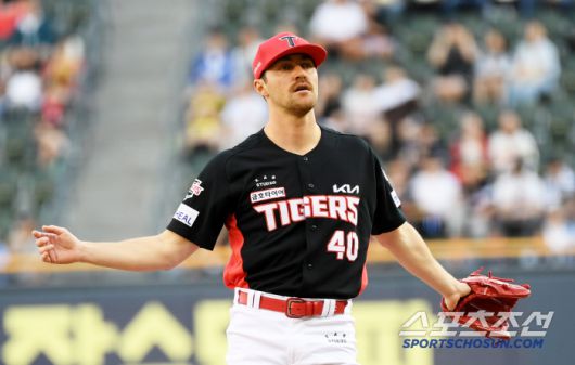 5회를 끝까지 책임진 네일은 6회에도 마운드에 오르고 싶었지만 이범호 감독이 허락하지 않았다.