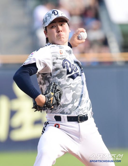 7일 잠실구장에서 열린 두산과 롯데의 경기. 선발 투구하고 있는 두산 최승용. 잠실=송정헌 기자songs@sportschosun.com/2025.06.07/