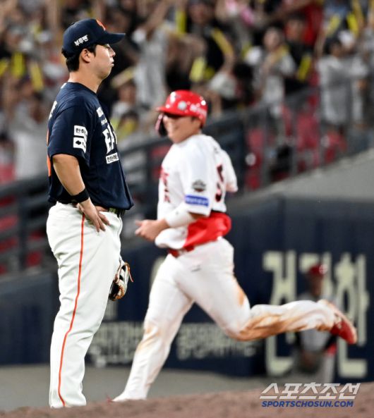 2루 악송구에 얼어버린 노시환