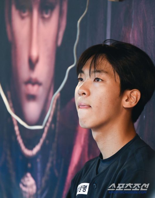 1일 창원 NC파크에서 열린 한화-NC전. 6회말 2사 만루에서 마운드를 내려온 황준서가 아쉬워하고 있다. 창원=정재근 기자 cjg@sportschosun.com/2025.6.1/