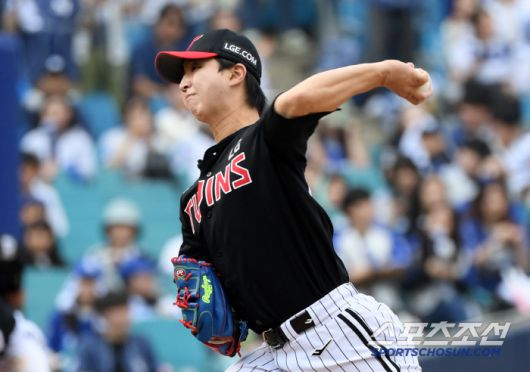 11일 대구 라이온즈파크에서 열린 삼성 라이온즈와 LG 트윈스의 경기. LG 최채흥이 역투하고 있다. 대구=박재만 기자 pjm@sportschosun.com/2025.05.11/