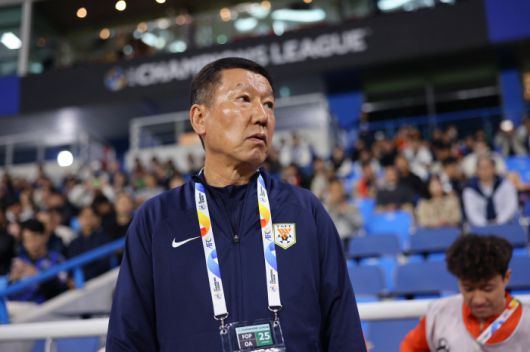 인천축구전용경기장/ 2023-2024 AFC 챔피언스리그/ ACL/ G조/ 조별예선 3차전/ 인천유나이티드 vs 산둥 타이산/ 최강희 감독/ 사진 이완복