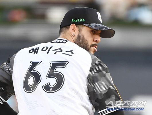 11일 수원 KT위즈파크에서 열린 롯데-KT전. KT 선발투수 헤이수스가 투구하고 있다. 수원=정재근 기자 cjg@sportschosun.com/2025.6.11/