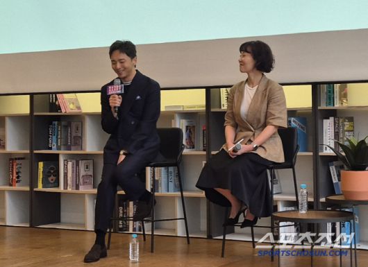 뮤지컬 '어쩌면 해피엔딩'의 박천휴 작가(왼쪽)와 한경숙 NHN링크 프로듀서. 사진=고재완 기자 star77@sportschosun.com