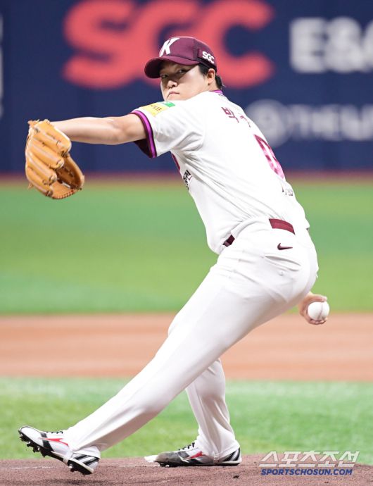 19일 서울 고척돔에서 열린 키움과 SSG 경기. 선발 투구하고 있는 키움 박주성. 고척=송정헌 기자songs@sportschosun.com/2025.06.19/