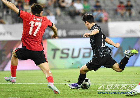 11일 오후 경기도 용인미르스타디움에서 열린 E-1 챔피언십(동아시안컵) 한국과 홍콩의 경기. 강상윤이 선제골을 넣고 있다. 용인=정재근 기자 cjg@sportschosun.com/2025.7.11/
