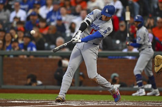 오타니 쇼헤이가 3회초 샌프란시스코 선발 로간 웹으로부터 우월 투런홈런으로 터뜨리고 있다. AP연합뉴스