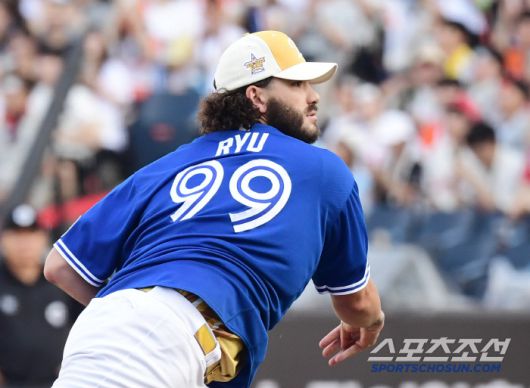 12일 대전 한화생명볼파크에서 열린 2025 KBO 올스타전, 1회 선발 투구하는 한화 폰세. 대전=송정헌 기자songs@sportschosun.com/2025.07.12/