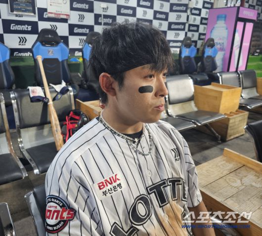 인터뷰에 임한 황성빈. 김영록 기자