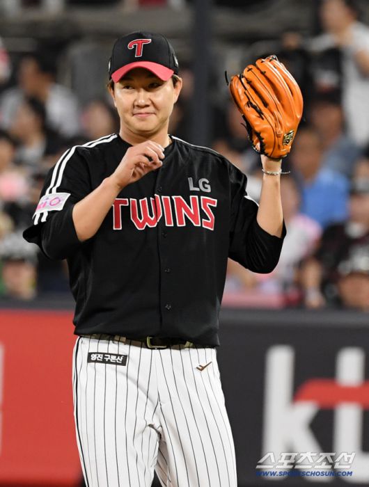 26일 수원KT위즈파크에서 열린 KBO리그 KT 위즈와 LG 트윈스의 경기. LG 유영찬이 역투하고 있다. 수원=박재만 기자 pjm@sportschosun.com/2025.06.26/