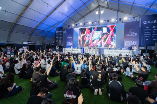 지난해 경주에서 열린 LCK 서머 시즌 결승전 팬 페스트. 사진제공=LCK