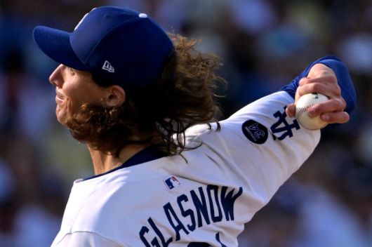 LA 다저스 선발진이 NLCS 1,2차전서 압도적인 피칭으로 승리를 이끌어 3차전 선발 타일러 글래스나우의 어깨가 무거워졌다. Imagn Images연합뉴스