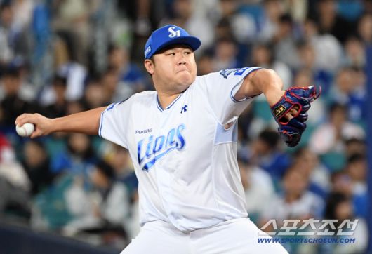 14일 대구 라이온즈파크에서 열린 삼성과 SSG의 준PO 4차전. 삼성 이승현이 역투하고 있다. 대구=박재만 기자 pjm@sportschosun.com/2025.10.14/