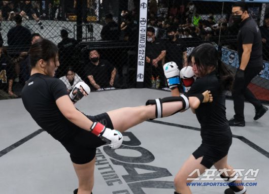 세미프로리그 경기 장면. 사진제공=로드FC