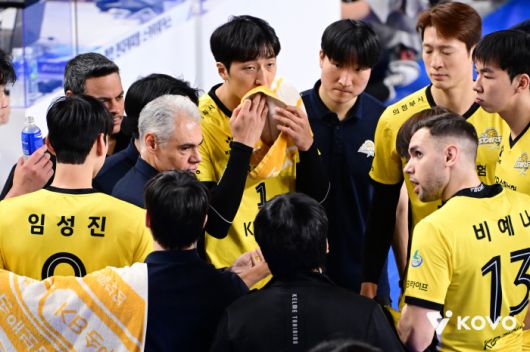 KB손해보험 선수들. 사진제공=KOVO