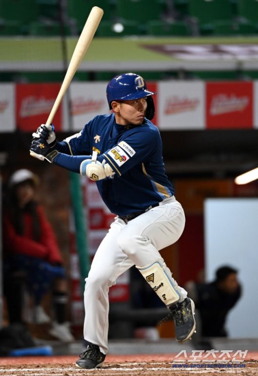 18일 인천SSG랜더스필드에서 열린 NC와 SSG의 시범경기, NC 송승환이 타격을 하고 있다. 인천=허상욱 기자wook@sportschosun.com/2024.03.18/