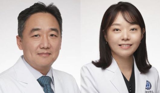 김승업(왼쪽)·이혜원 교수