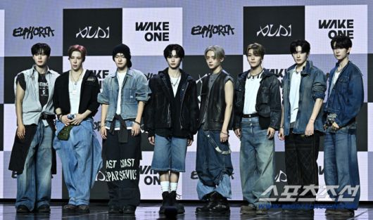 12일 서울 한남동 블루스퀘어에서 보이 그룹 '알파드라이브원' 데뷔 쇼케이스가 열렸다. 포즈를 취하고 있는 알파드라이브원. 한남동=송정헌 기자songs@sportschosun.com/2026.01.12/