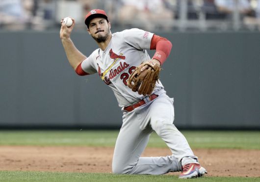 놀란 아레나도는 2013~2022년까지 10년 연속 NL 3루수 골드글러브를 수상했다. AP연합뉴스