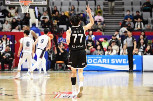 KT 강성욱. 사진제공=KBL