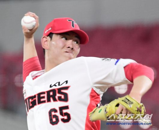 10일 광주 기아챔피언스필드에서 열린 KIA와 삼성의 경기. 투구하는 KIA 성영탁. 광주=송정헌 기자songs@sportschosun.com/2025.09.10/