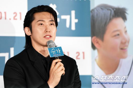 영화 '슈가' 언론배급시사회가 15일 서울 광진구 자양동 롯데시네마 건대입구에서 열렸다. 민진웅이 인터뷰를 하고 있다. 자양동=박재만 기자 pjm@sportschosun.com/2026.01.15/