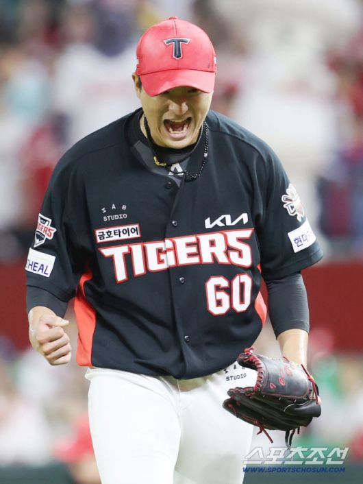 27일 인천 SSG랜더스필드에서 열린 KBO리그 SSG와 KIA의 경기. 6회 투구를 마치고 마운드를 내려오며 포효하는 KIA 선발 김도현. 인천=송정헌 기자songs@sportschosun.com/2025.08.27/