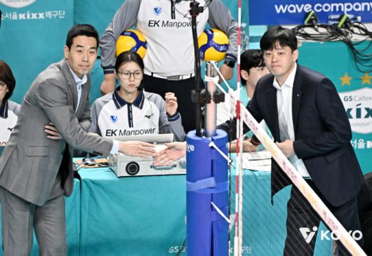 고희진 정관장 감독(왼쪽)과 이영택 GS칼텍스 감독. 사진제공=KOVO