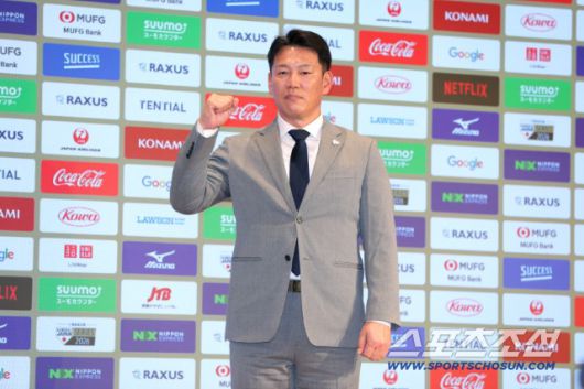 이바타 일본대표팀 감독. 일본은 2023년에 이어 WBC 2연속 우승을 노린다. 사진캡처=일본야구대표팀 홈페이지