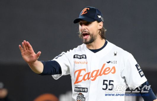 지난해 한화 이글스에서 16승을 거둔 라이언 와이스는 선발 자리를 놓고 스프링트레이닝서 경쟁해야 한다. 스포츠조선 DB