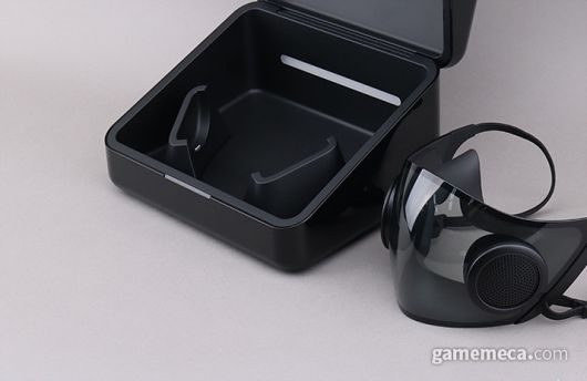 ▲ 프로젝트 헤이즐 착용샷 (사진출처: 레이저 공식 홈페이지)