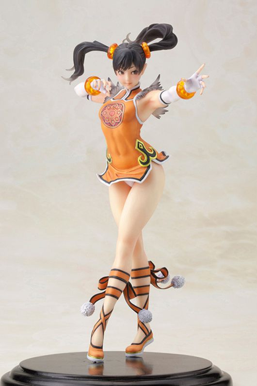 ▲ 철권 3에서 첫 등장했을땐 마냥 어린 소녀였지만, 이젠 성숙한 아가씨가 되어 활약하고 있는 링 샤오유. 철권 태그 2 시절 조형으로, 약간은 앳된 모습이 남아 있다 (사진출처: 마이 피규어 컬렉션)