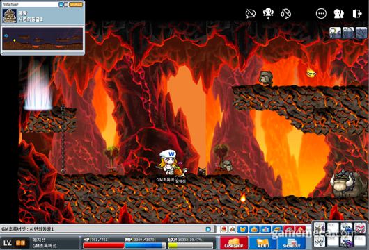 ▲ 사냥 중 각종 아이템을 얻는 재미가 쏠쏠하다 (사진출처: 메이플랜드 공식 디스코드)