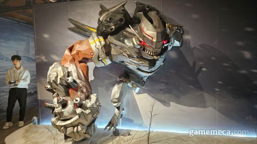 ▲ 1.5주년까지 진행했던 이벤트들의 메인 타이틀 포스터들이 보이네요 (사진: 게임메카 촬영)