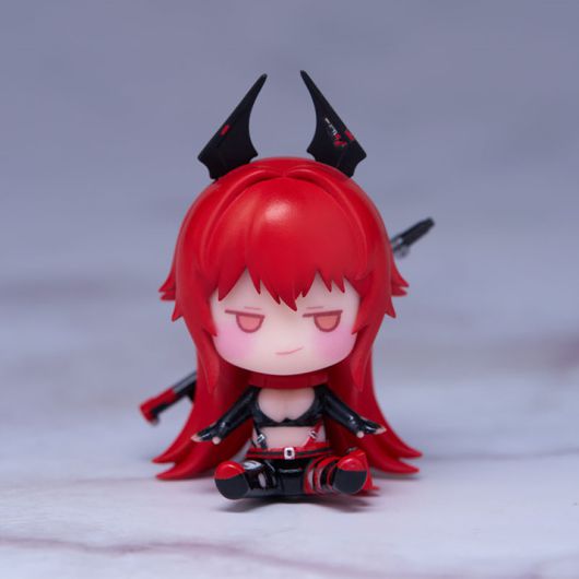 ▲ BabyBoom 버전의 레드 후드. 아기지만 소악마스러운 조형과 더불어 장난기 넘치는 표정이 귀여움보단 익살스러움을 보여준다 (사진출처: 아미아미)