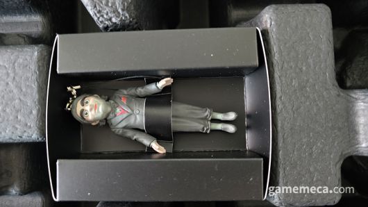 ▲ 카드 보관함 안에는 (사진: 게임메카 촬영)