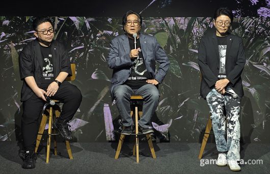 ▲ 답변 중인 오카무라 PD (사진: 게임메카 촬영)