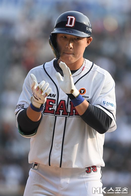 어깨 탈구 부상으로 장기간 재활에 들어간 두산 외야수 김인태가 7월 말 1군 복귀를 그릴 예저이다. 사진=천정환 기자