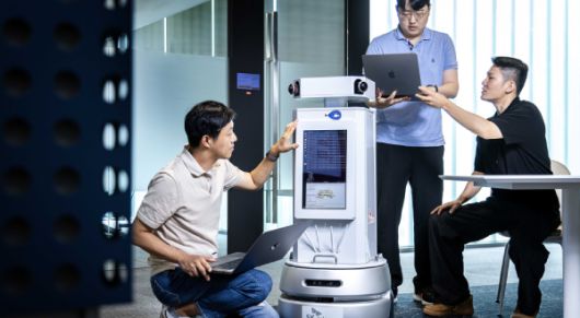 [Courtesy of SK telecom Co.]