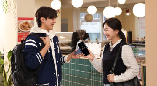 (Samsung Electronics)