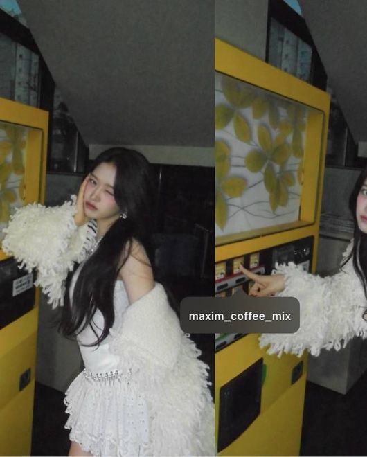 안유진은 감각적인 컬러 조합과 여유로운 포즈가 스타일리시함을 한층 더 강조하며, 팬들의 이목을 집중시켰다.사진=안유진 SNS